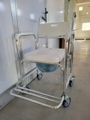 Toilet Chair With Padded Seat፶嬉sit in Chair and Take Shower