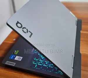 New Laptop Lenovo LOQ 15IRH8 16GB Intel Core I5 SSD 512GB