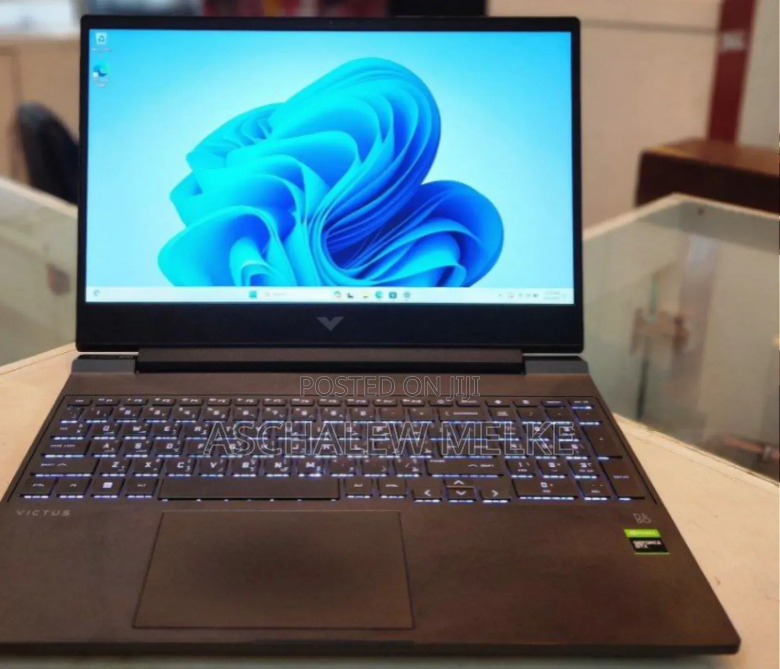 New Laptop HP Victus 15 8GB AMD Ryzen 5 SSD 512GB