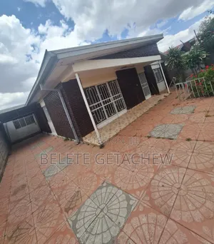 4bdrm Villa in Ayat Zone , Villa, Bole for sale