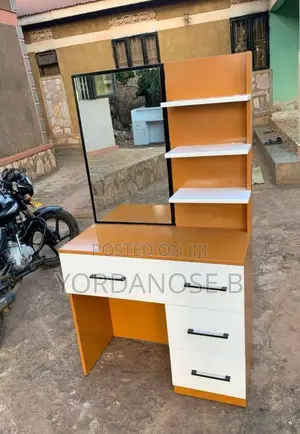 Photo - Dressing Table