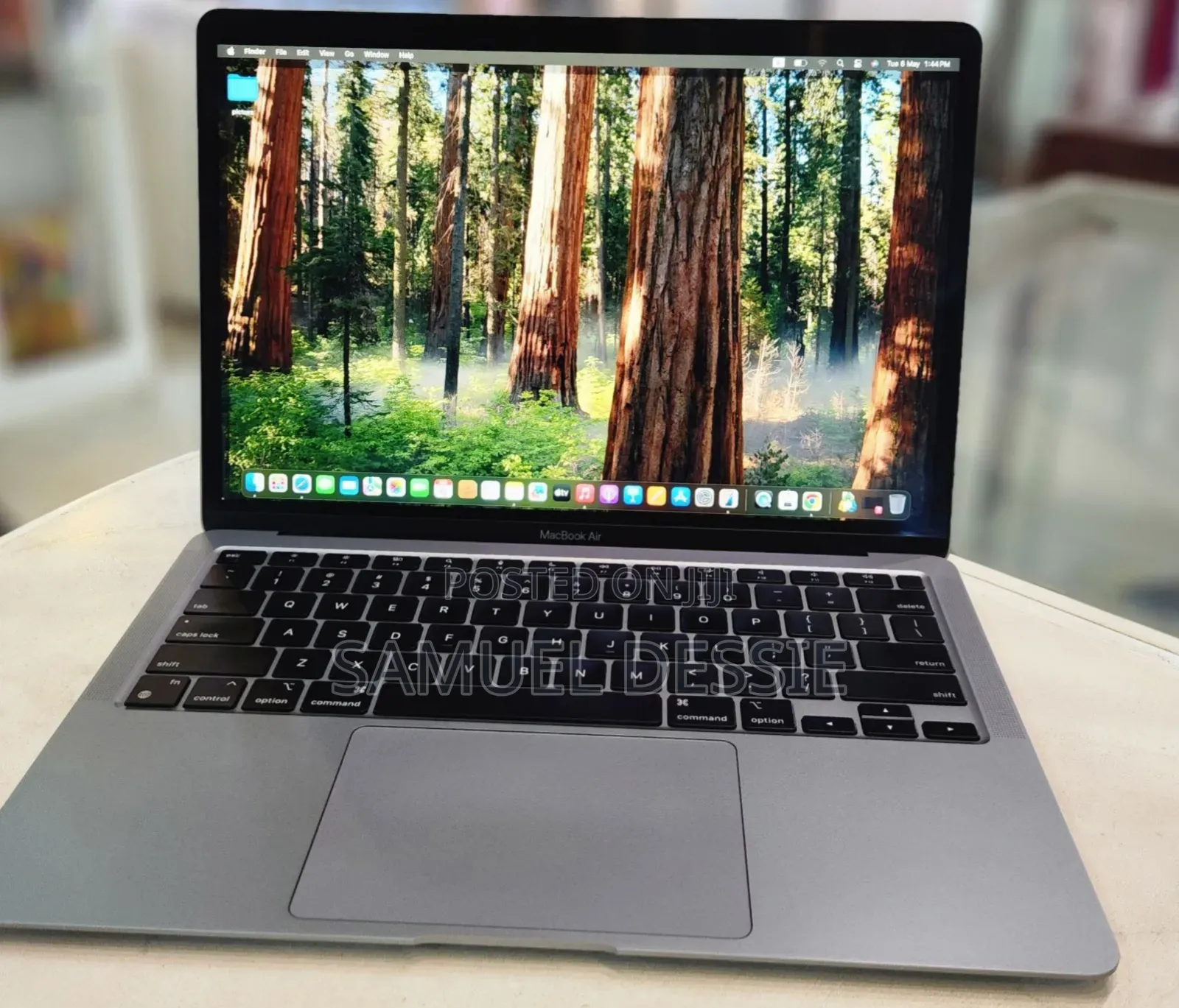 New Laptop Apple MacBook Air 2020 M1 16GB Apple M1 SSD 256GB