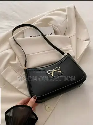 Photo - Stylish Women's Bag
