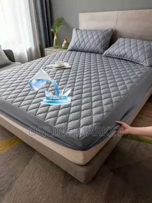 ከአልጋ ላይ የሚነጠፍ የትኛዉም አይነት ፈሳሽ ወደ ዉስጥ የማያስገባ