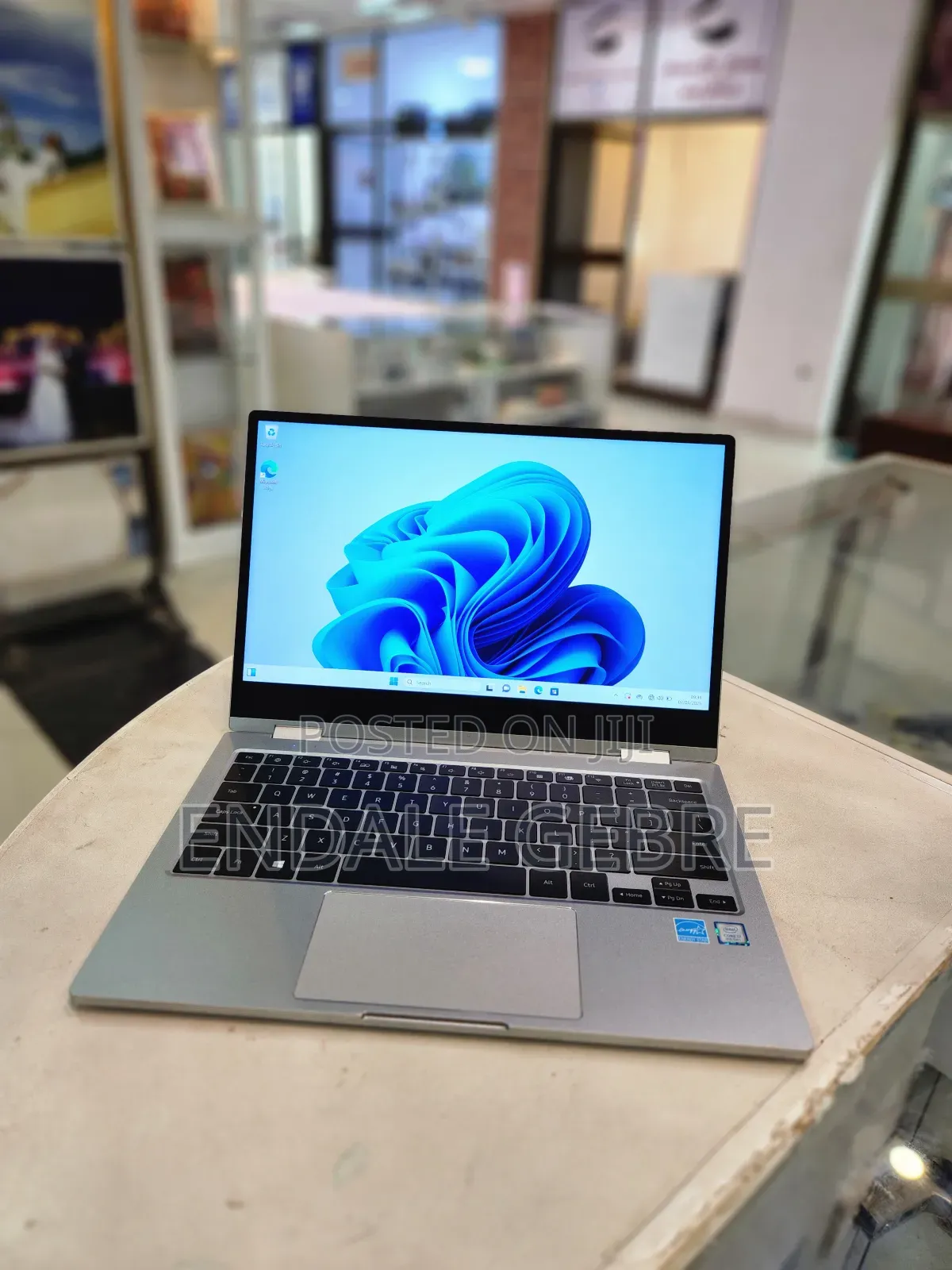 New Laptop Samsung NP-X360 16GB Intel Core I7 SSD 512GB