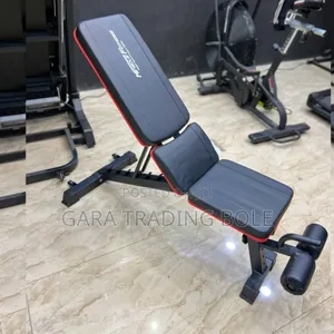 Photo - Benches Miracle Fitness ተወዳጁ ጠንካራው
