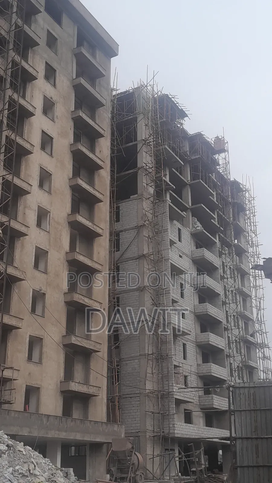 3bdrm Apartment in ጊዮን እሪል ስቴት, Bole for sale