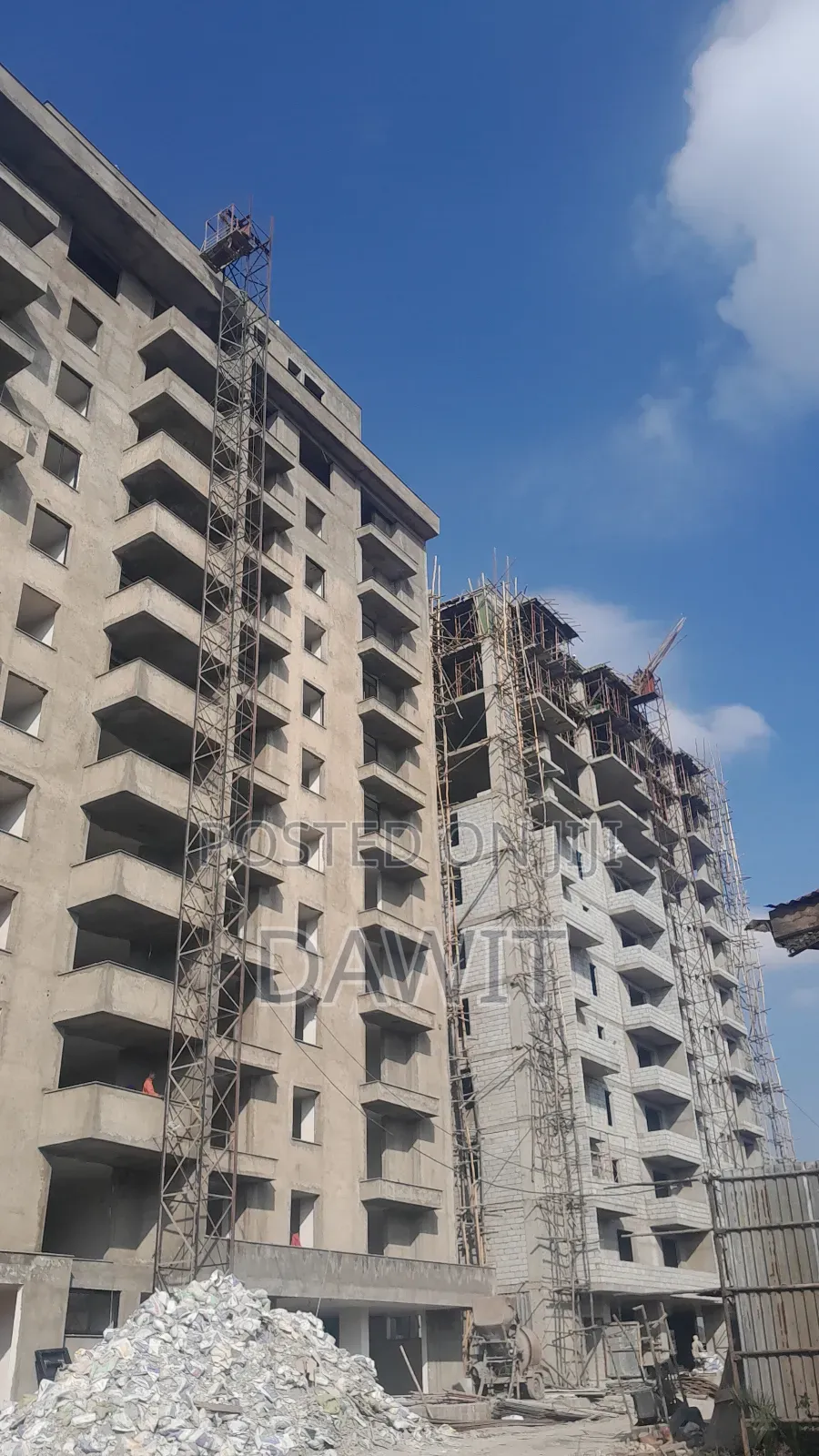 3bdrm Apartment in ጊዮን እሪል ስቴት, Bole for sale