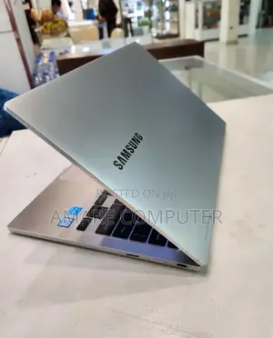 New Laptop Samsung NP-X360 16GB Intel Core I7 SSD 512GB