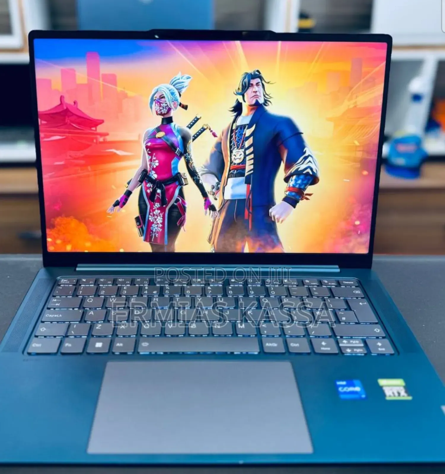 New Laptop Lenovo Yoga 7i 16GB Intel Core I7 SSD 1T