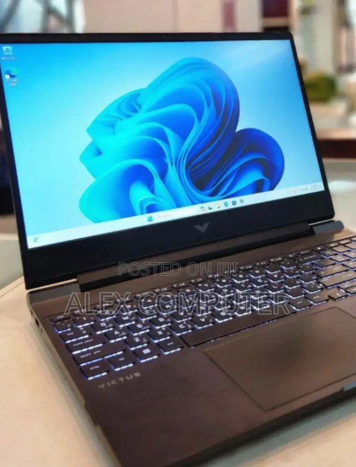 New Laptop HP Victus 15 8GB AMD Ryzen 5 SSD 512GB