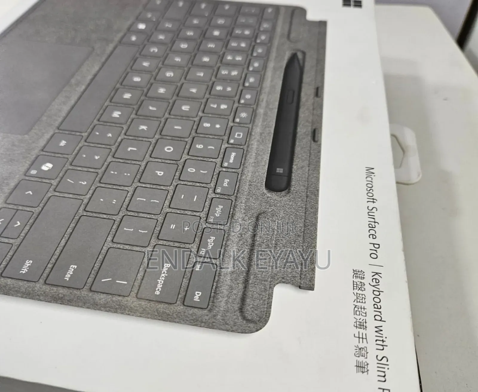 New Microsoft Surface Pro 11th Edition, a Copilot+ PC 16GB SSD 512GB