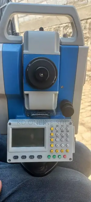 Stonex R1 Plus Total Station