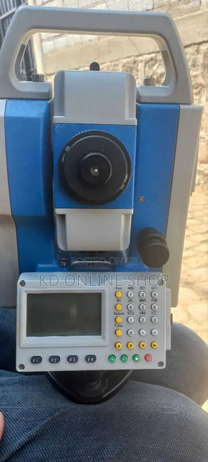 Stonex R1 Plus Total Station