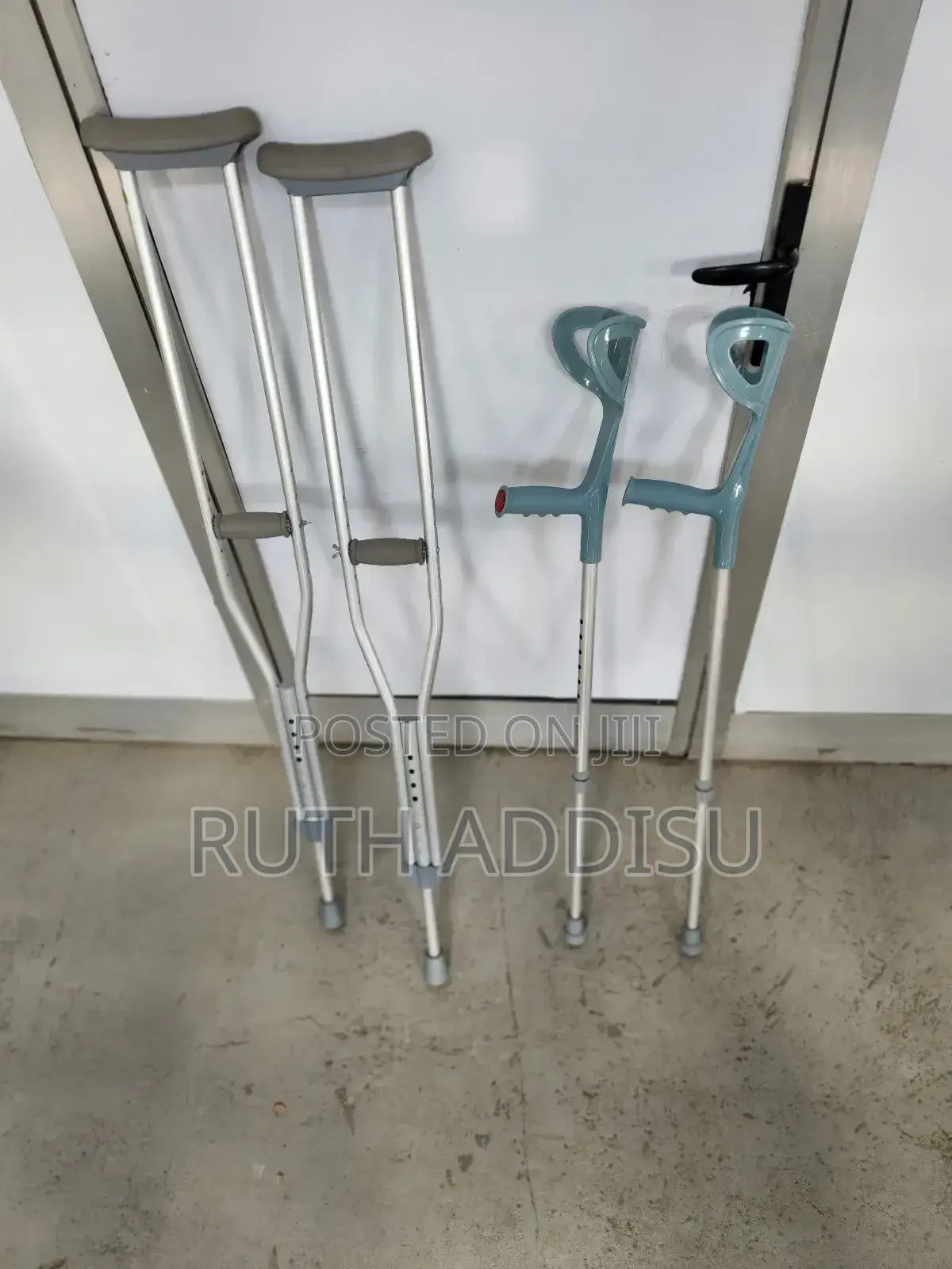 Crutches፯9crutches2፩crutches3፰crutches9፲crutches7፯crutches
