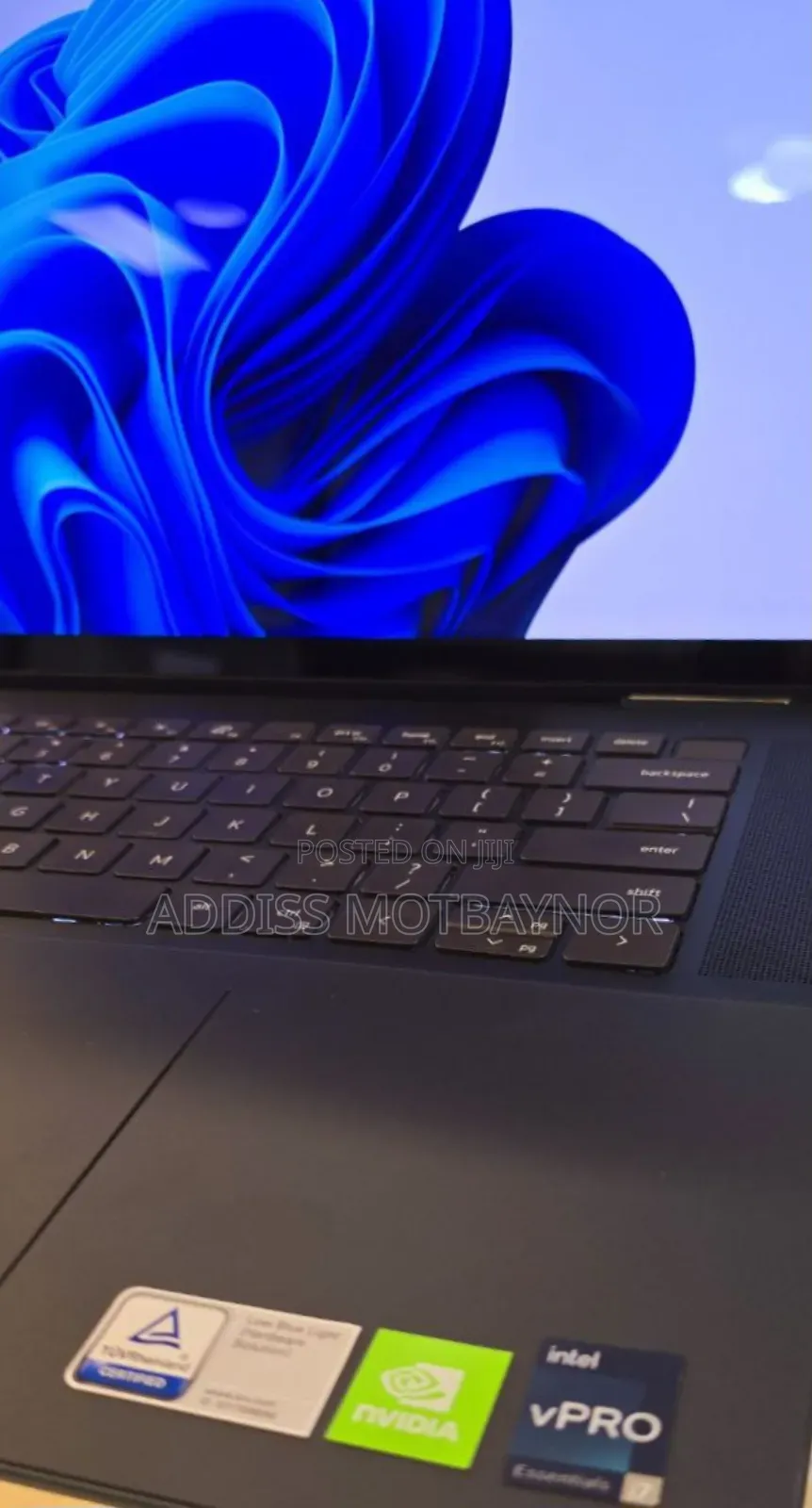 New Laptop Dell Inspiron 15 16GB Intel Core I7 SSD 512GB