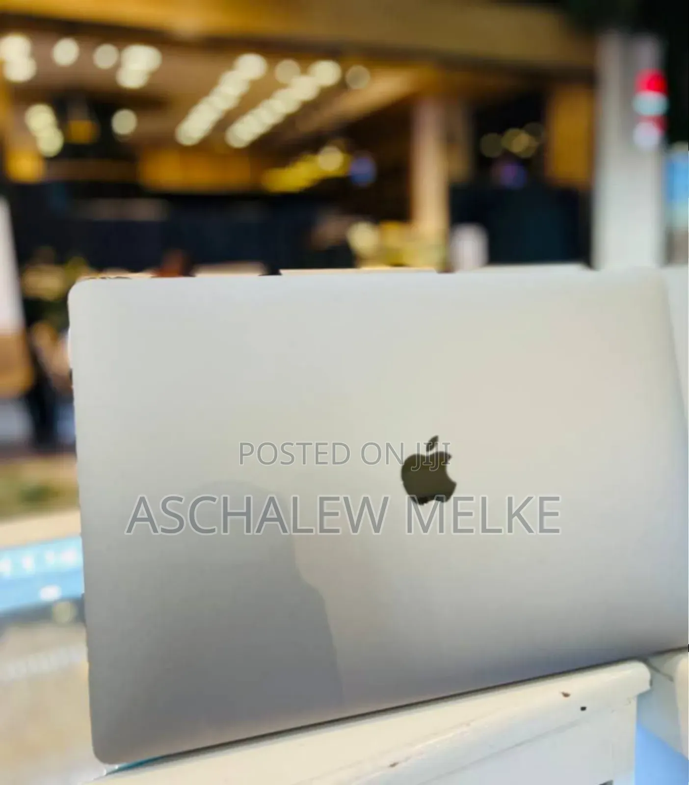 New Laptop Apple MacBook Pro 2018 32GB Intel Core I9 SSD 512GB