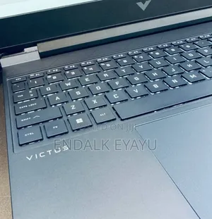 Photo - New Laptop HP 16GB Intel Core I7 SSD 512GB