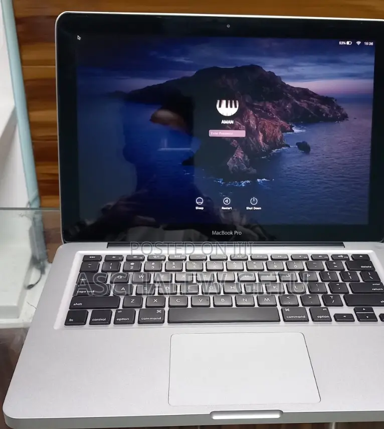 New Laptop Apple MacBook 2012 8GB Intel Core I5 HDD 500GB