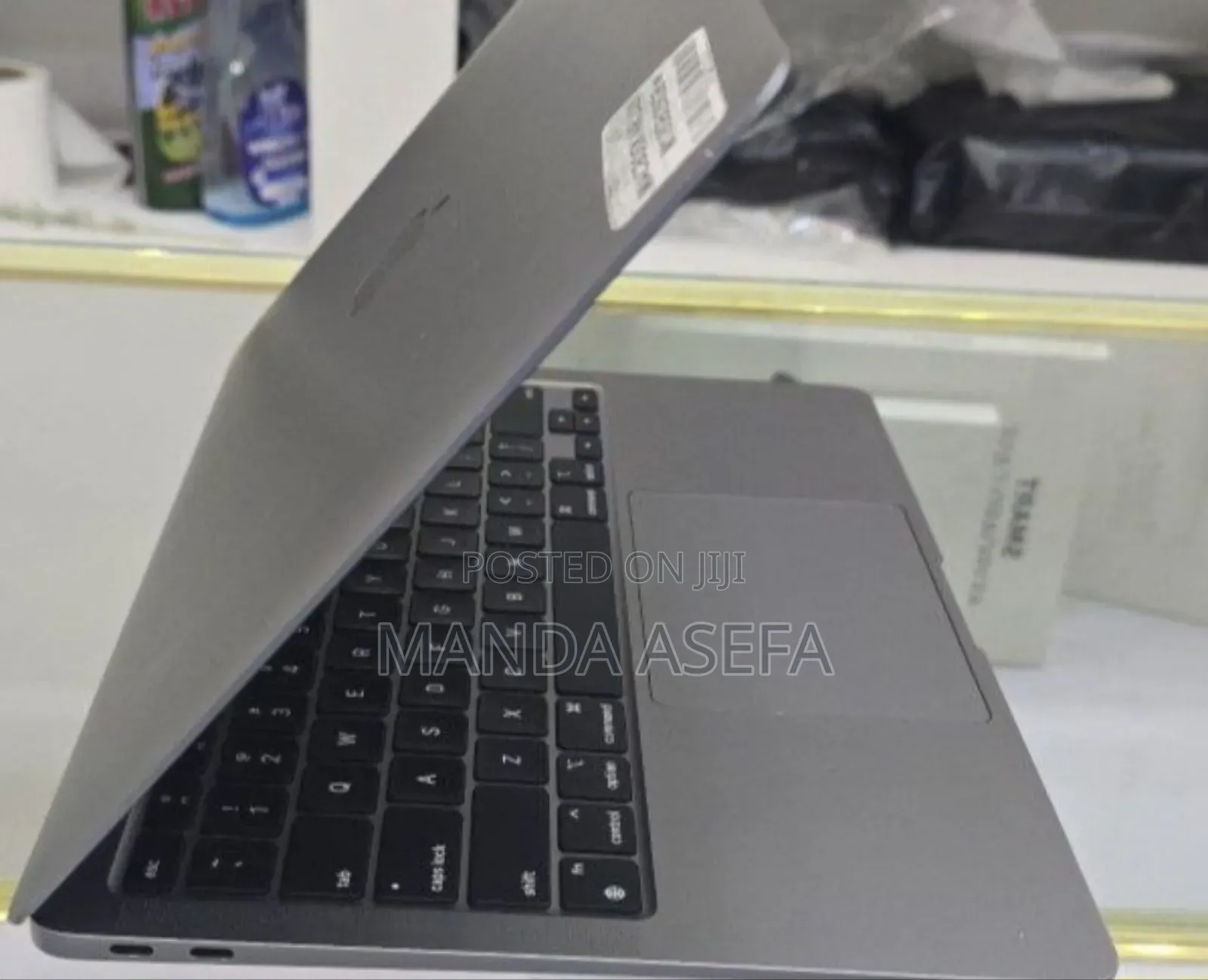 New Laptop Apple MacBook Air 8GB Apple M1 SSD 256GB