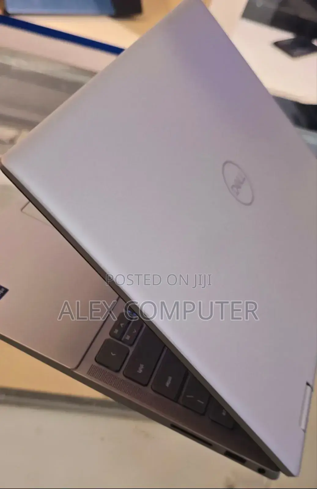 New Laptop Dell Inspiron 15 16GB Intel Core I7 SSD 1T