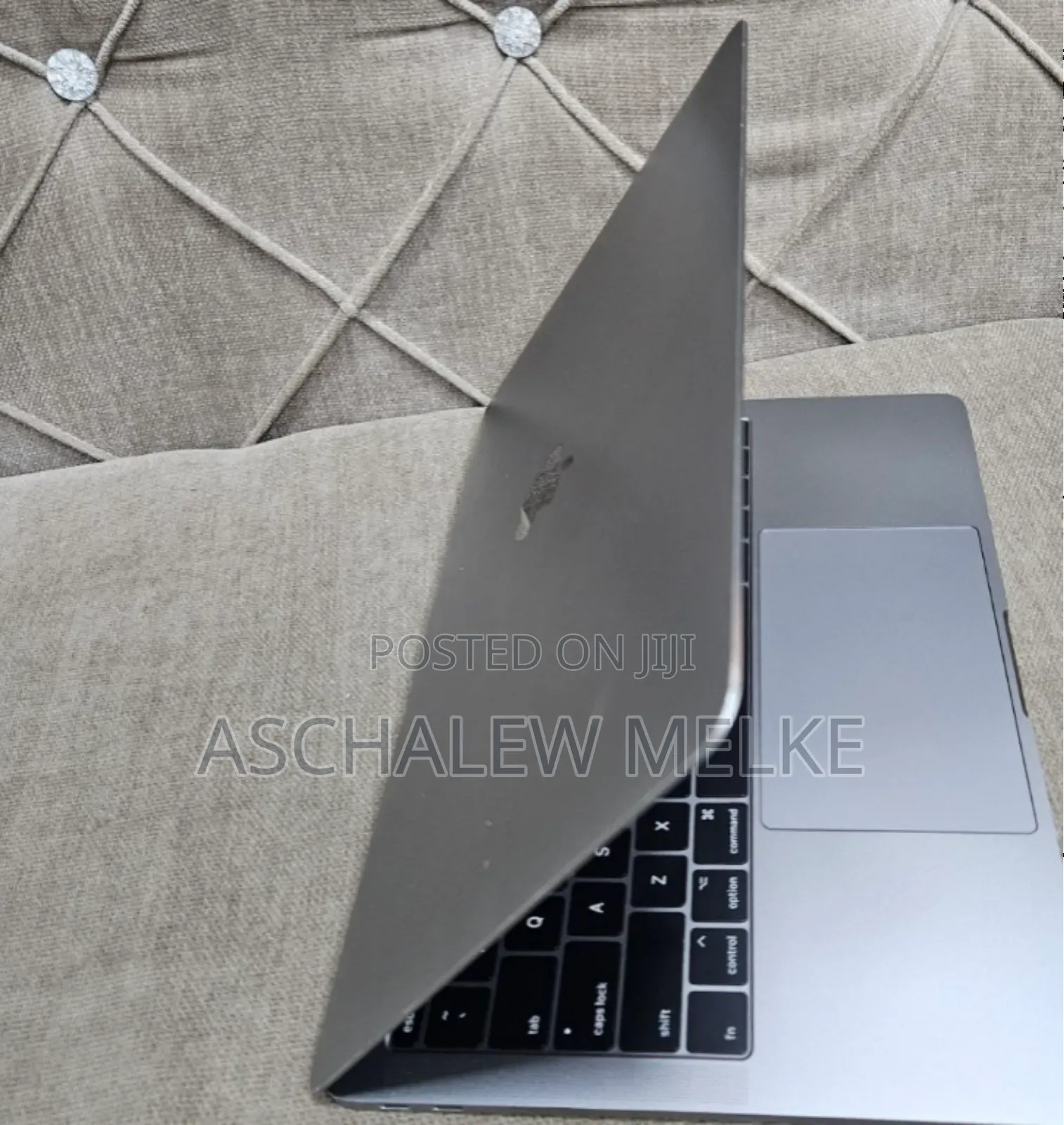 New Laptop Apple MacBook Pro 2017 16GB Intel Core I5 SSD 256GB