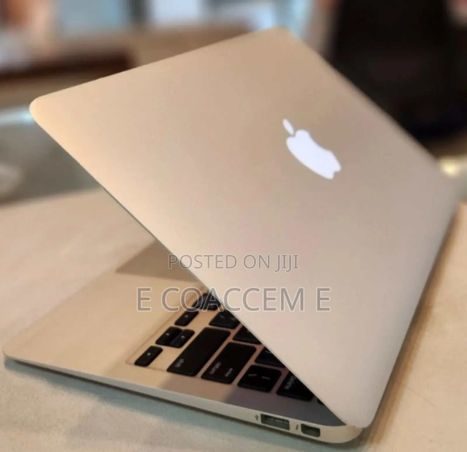 Laptop Apple MacBook 4GB Intel Core I5 SSD 128GB