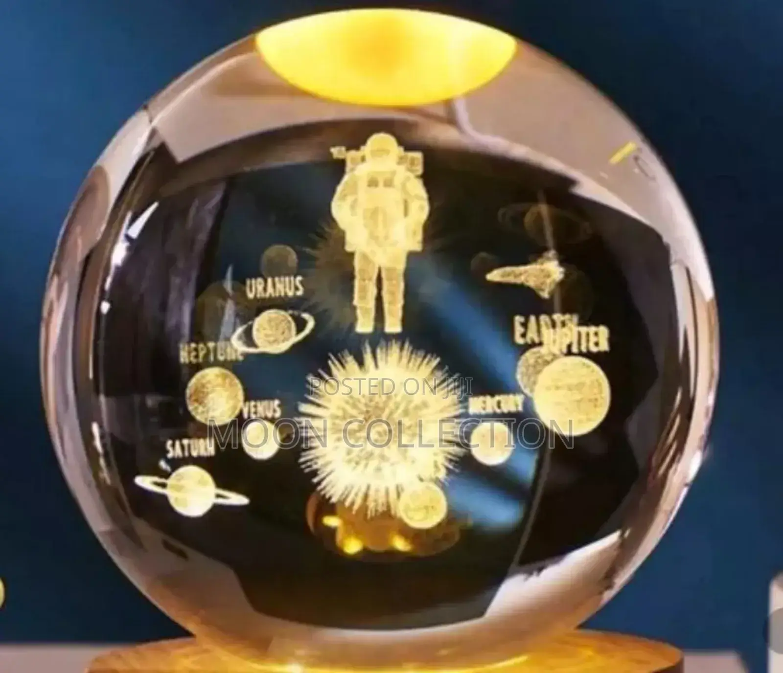 Astronaut Galaxy Crystal Ball Light