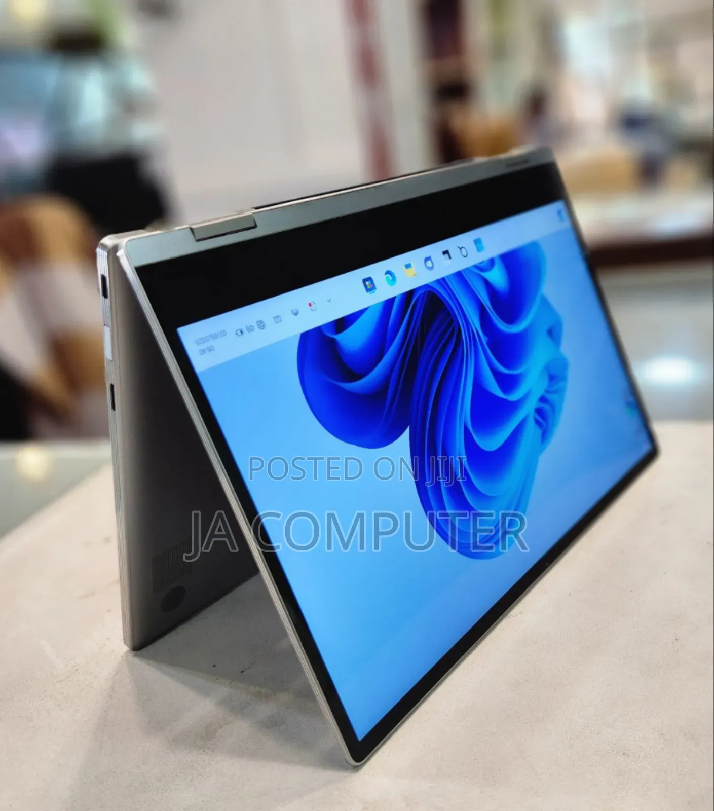 New Laptop Samsung 16GB Intel Core I7 SSD 512GB