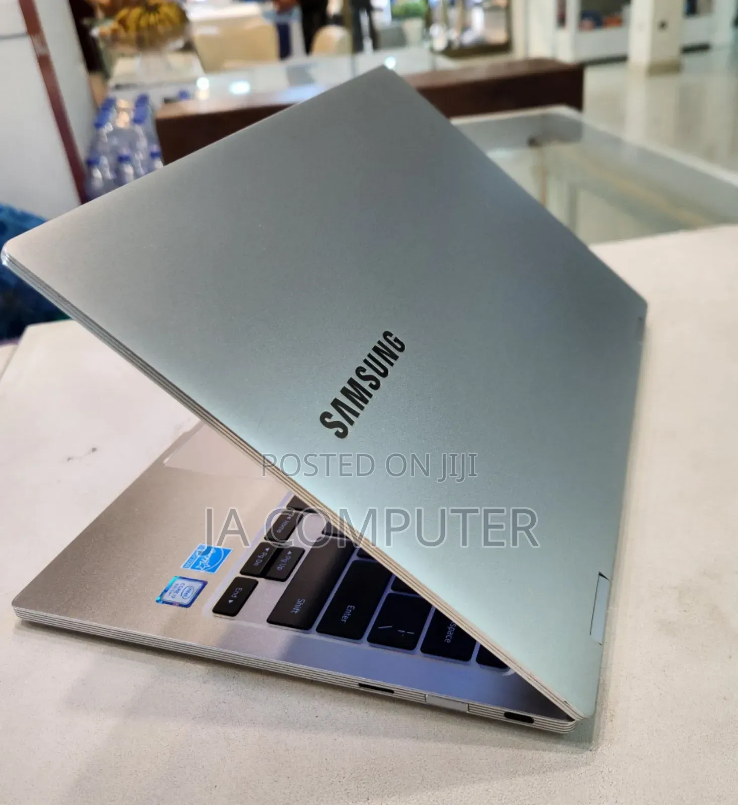 New Laptop Samsung 16GB Intel Core I7 SSD 512GB