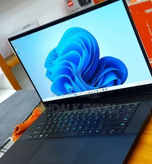 Photo - New Laptop Razer Blade 32GB Intel Core I7 SSD 1T