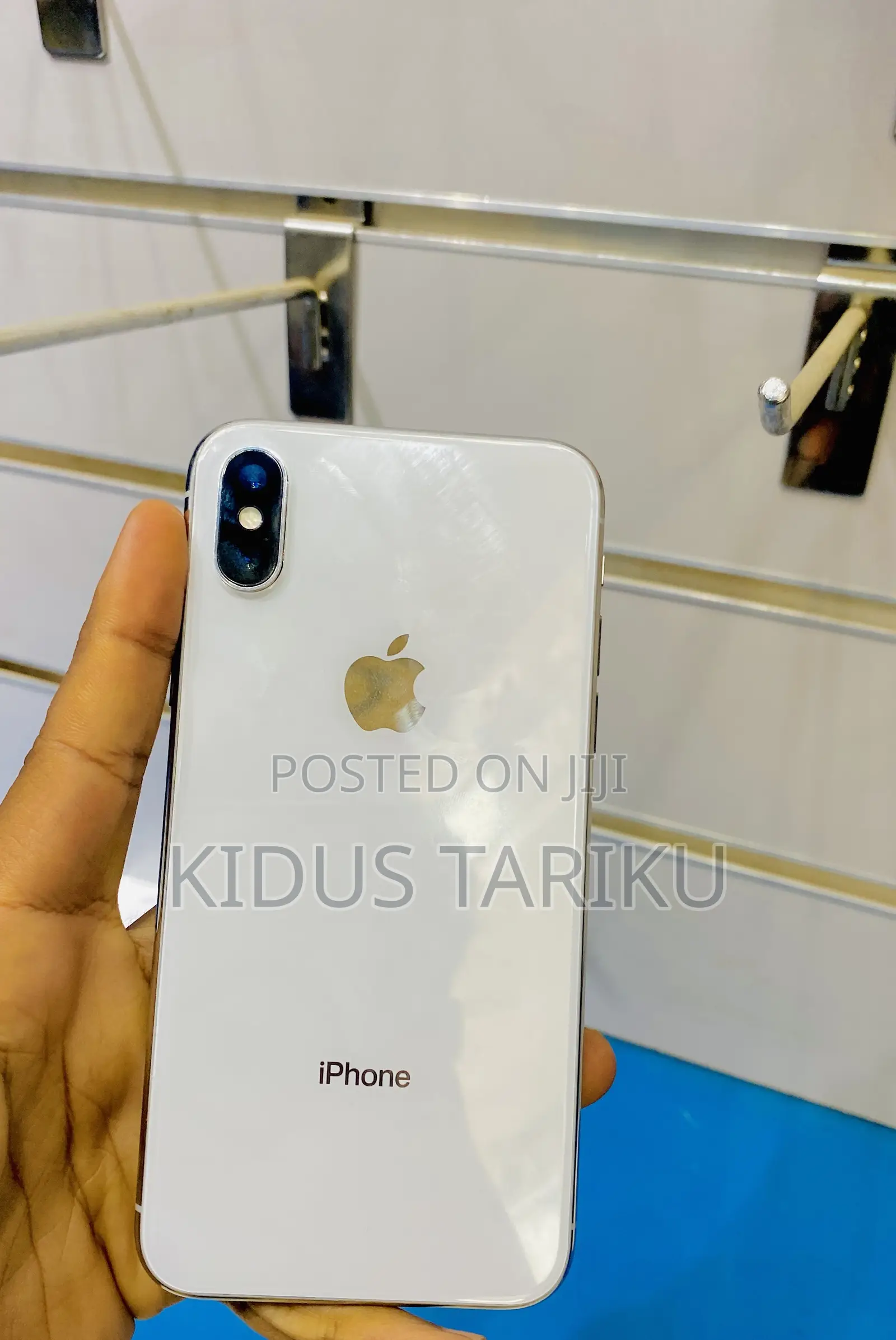Apple iPhone X 256 GB White