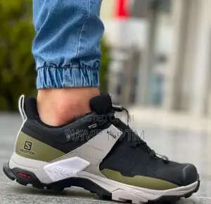 Photo - Original Salomon Ultra 04 Gore Tex Men’S Hiking Shoes