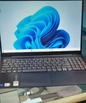 New Laptop Lenovo Ideapad 3 12GB Intel Core I7 SSD 512GB