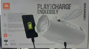 JBL Charge 6