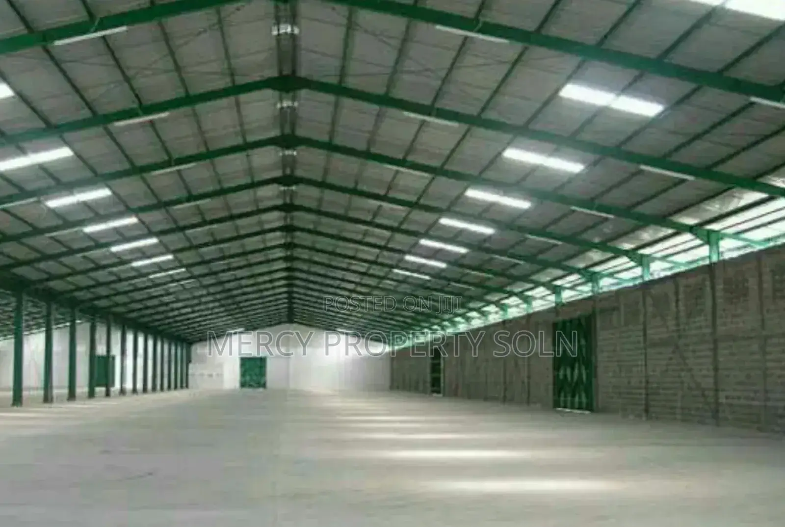 Warehouse and Residence House for Rent in Aa