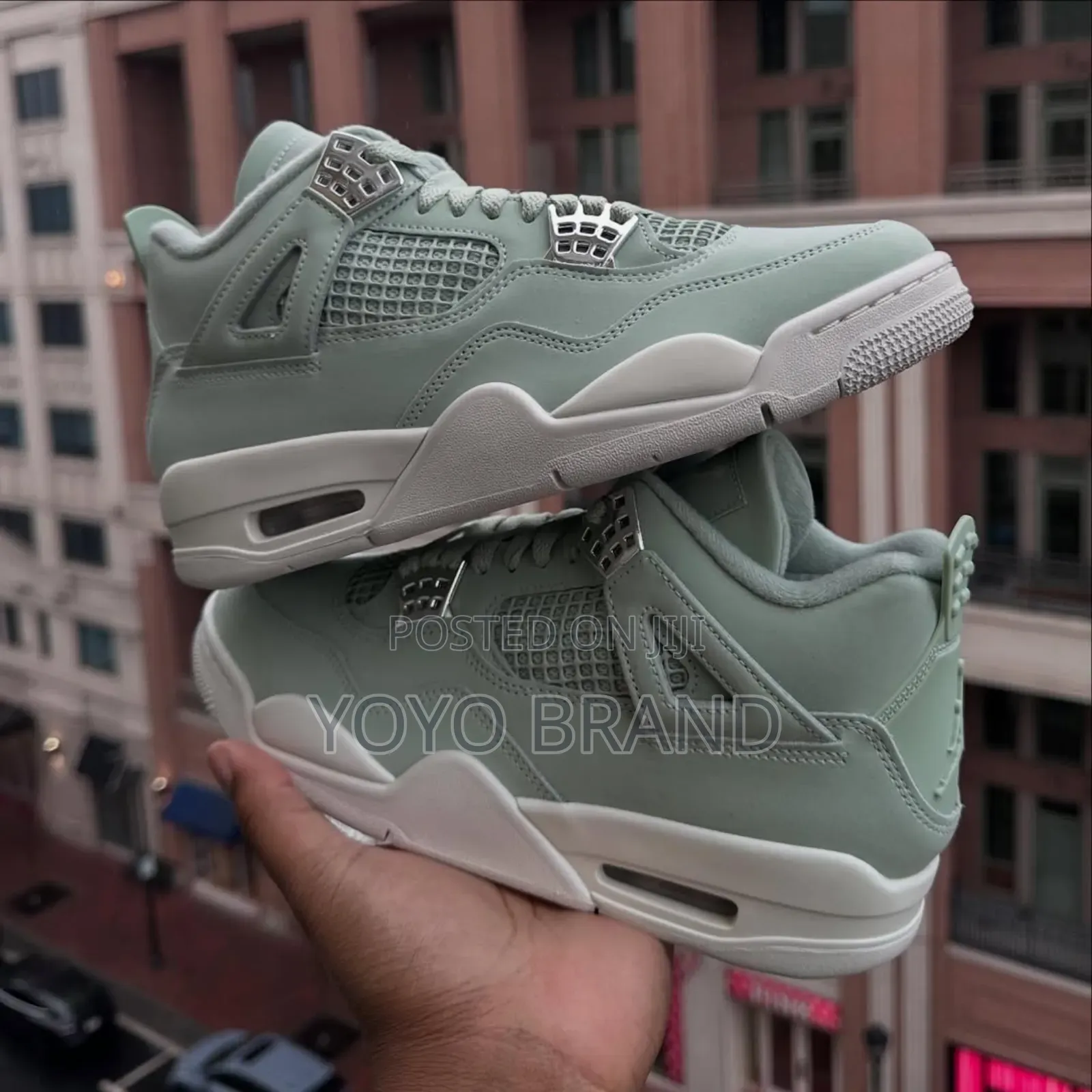 Air Jordan 4