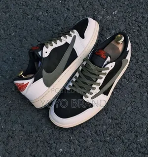 Air Jordan Travis Scott