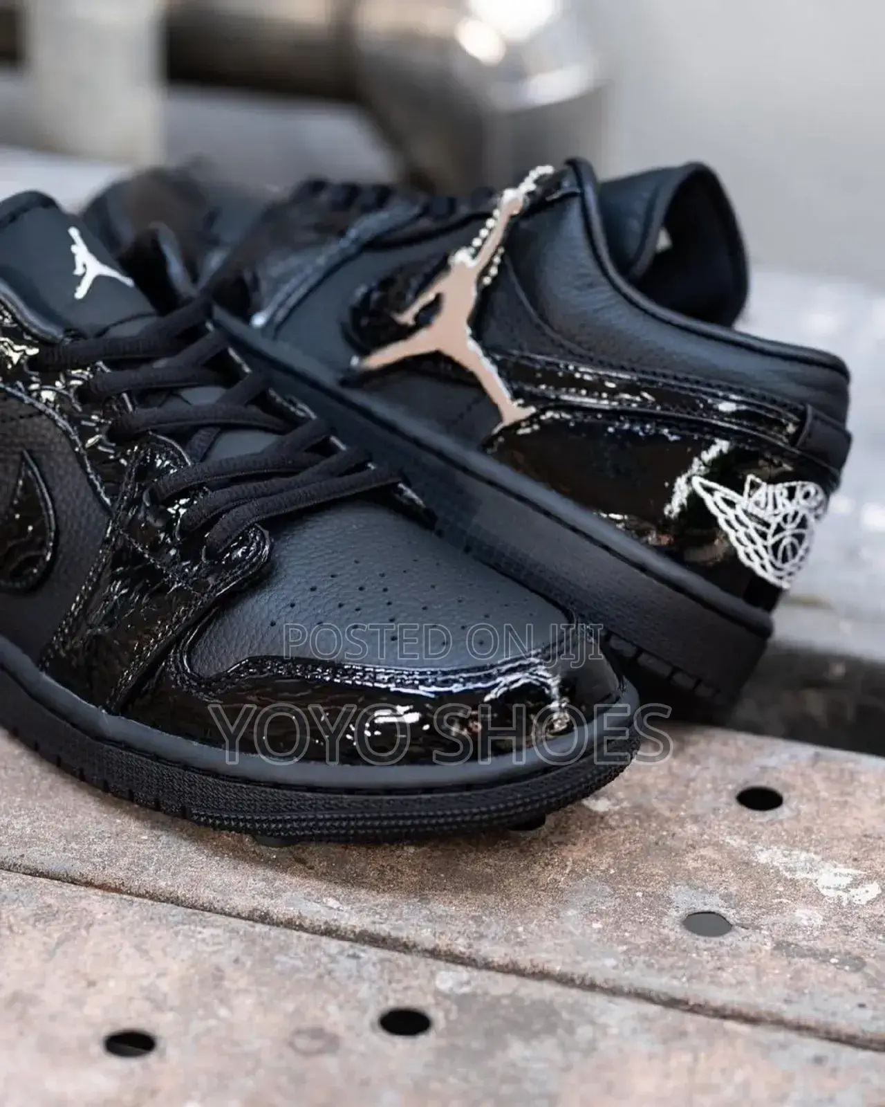 Air Jordan 1low