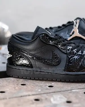 Air Jordan 1low