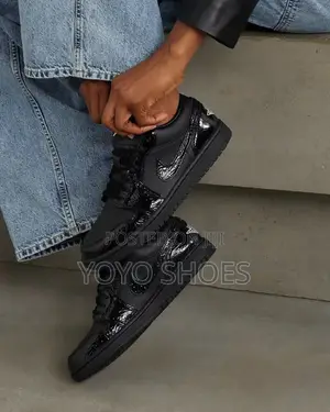 Air Jordan 1low