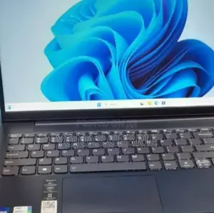 New Laptop Lenovo Flex 5 12GB Intel Core I7 SSD 512GB