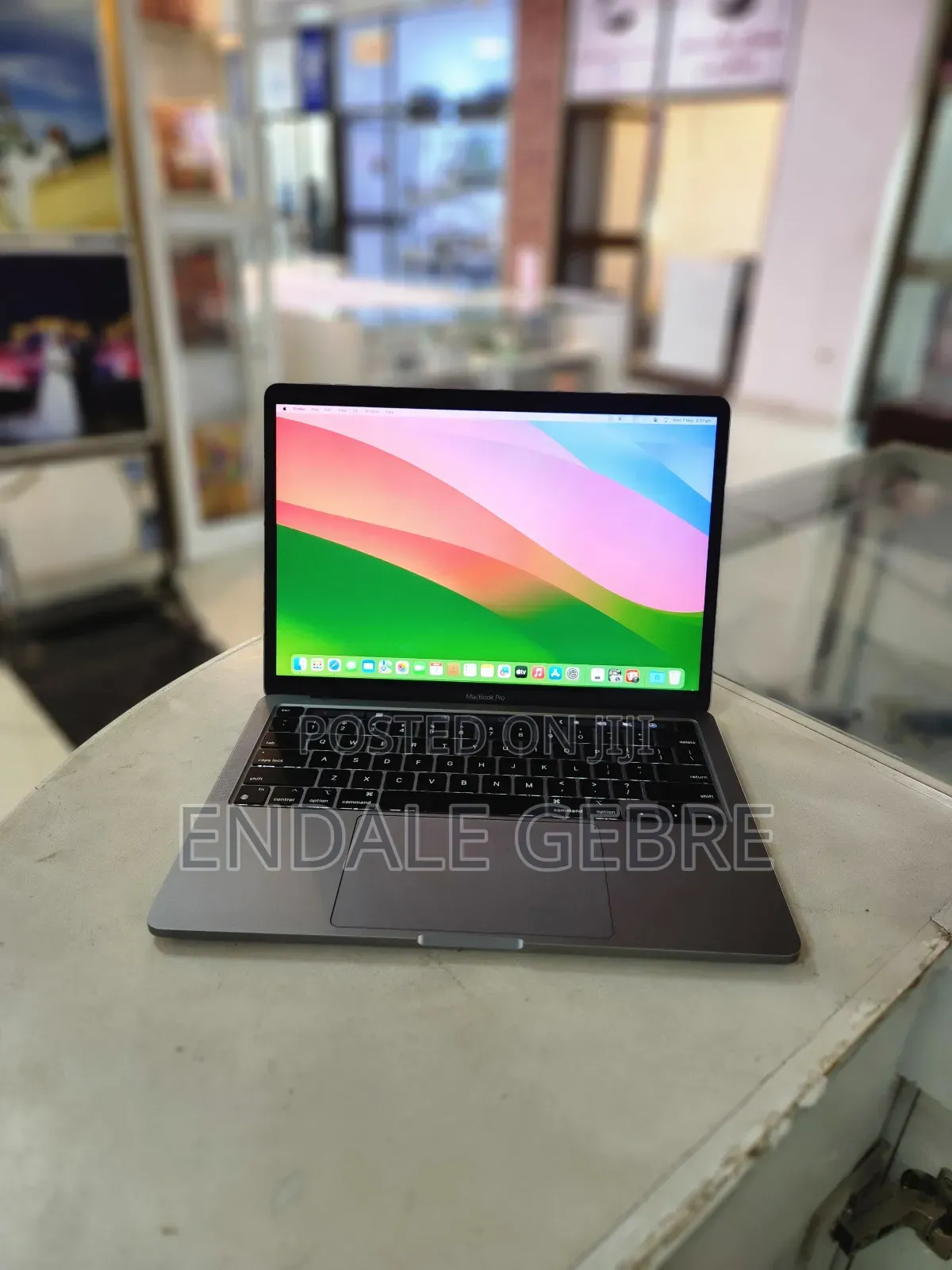 New Laptop Apple MacBook Pro M1 16GB Apple M1 SSD 1T