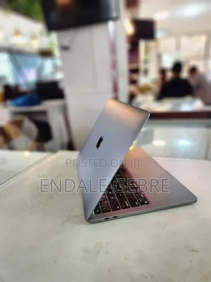 New Laptop Apple MacBook Pro M1 16GB Apple M1 SSD 1T