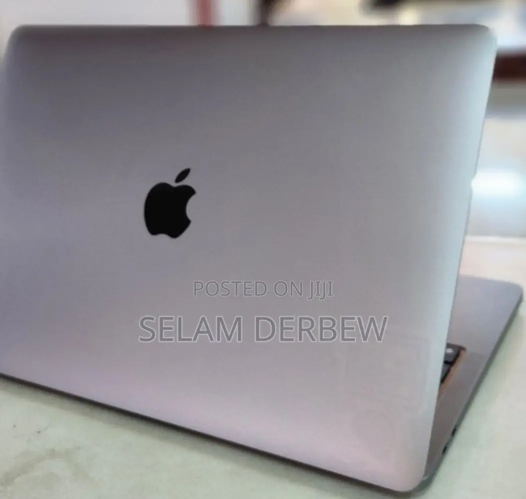 New Laptop Apple MacBook Pro M1 16GB Apple M1 Pro SSD 1T