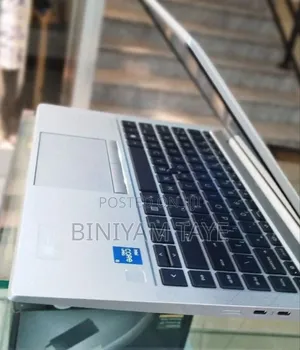 New Laptop HP EliteBook 840 G8 16GB Intel Core I5 SSD 512GB
