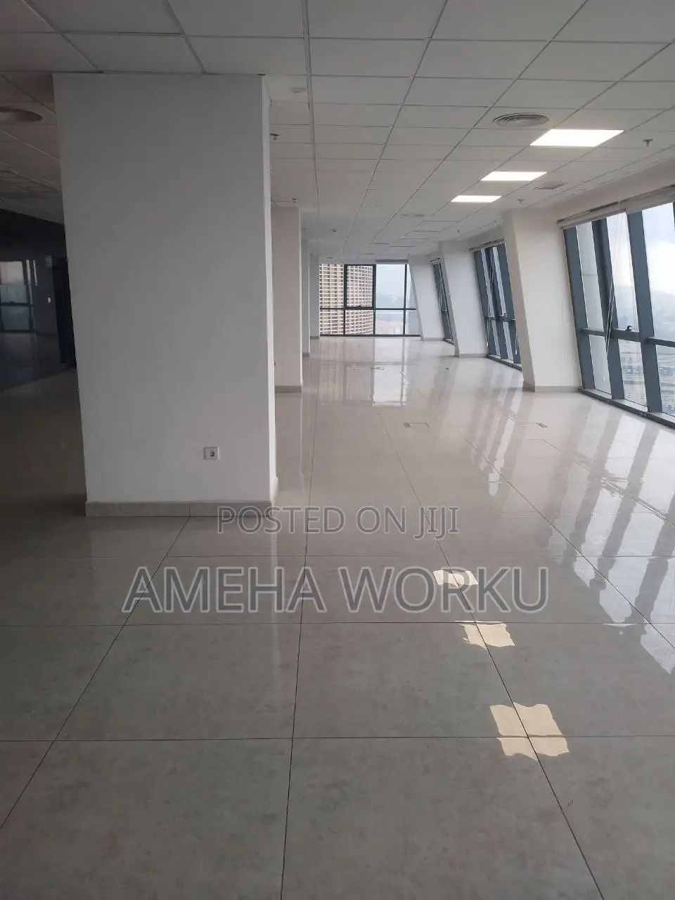 Building Floor Rent for Office