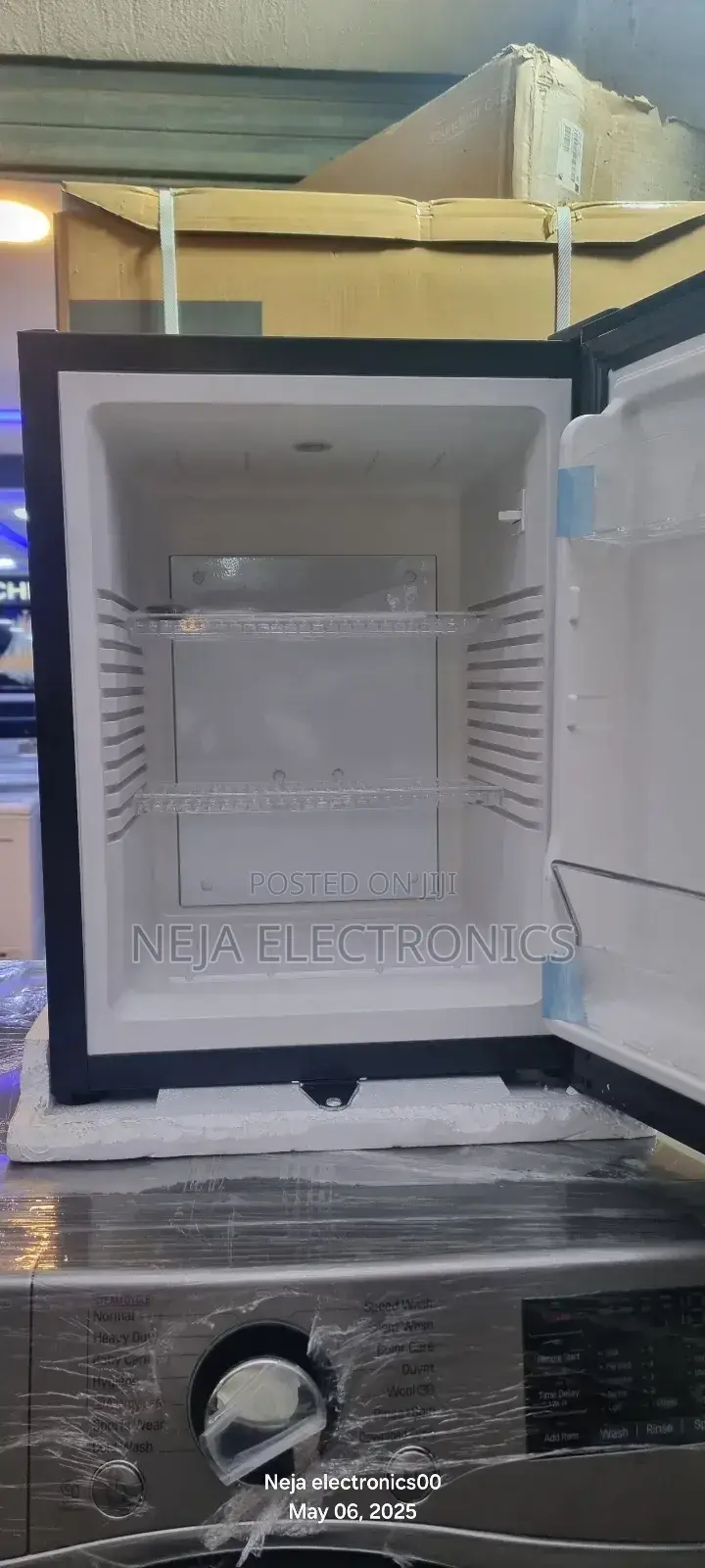 Mine Refrigerator Room Frigde 40l for in Deliver