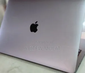 New Laptop Apple MacBook Pro M1 16GB Apple M1 SSD 1T