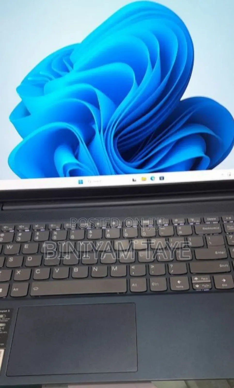 New Laptop Lenovo IdeaPad Flex 15 12GB Intel Core I7 SSD 512GB